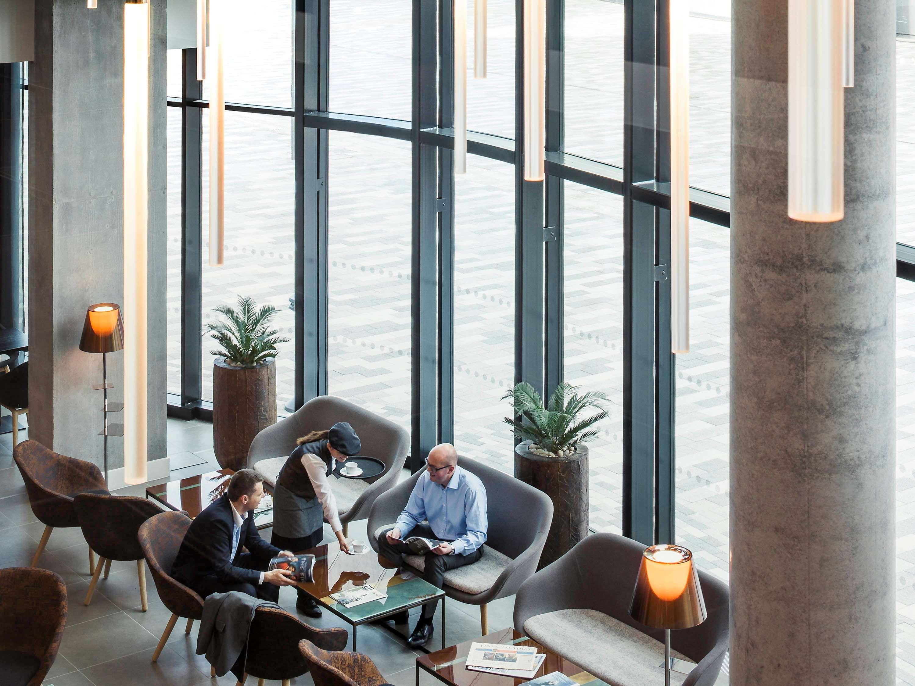 Pullman Liverpool Bagian luar foto