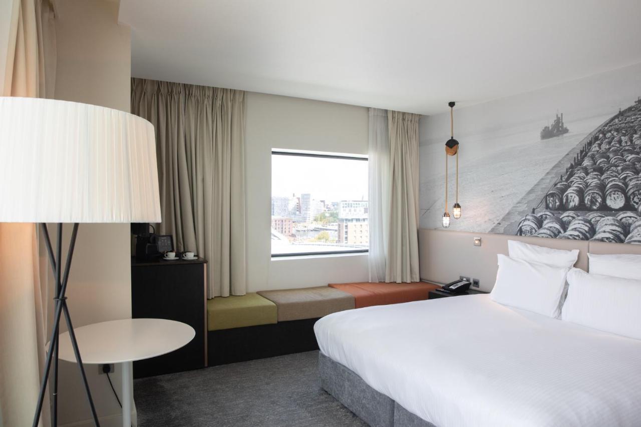Pullman Liverpool Bagian luar foto